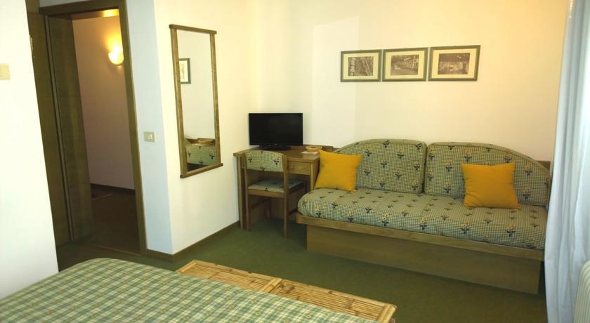 La Felce Bed & Breakfast Carisolo Quarto foto