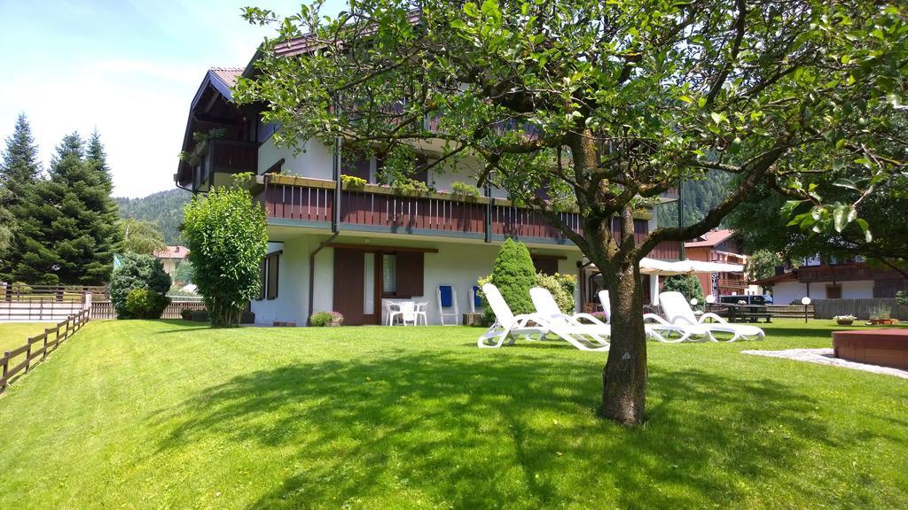 La Felce Bed & Breakfast Carisolo Exterior foto